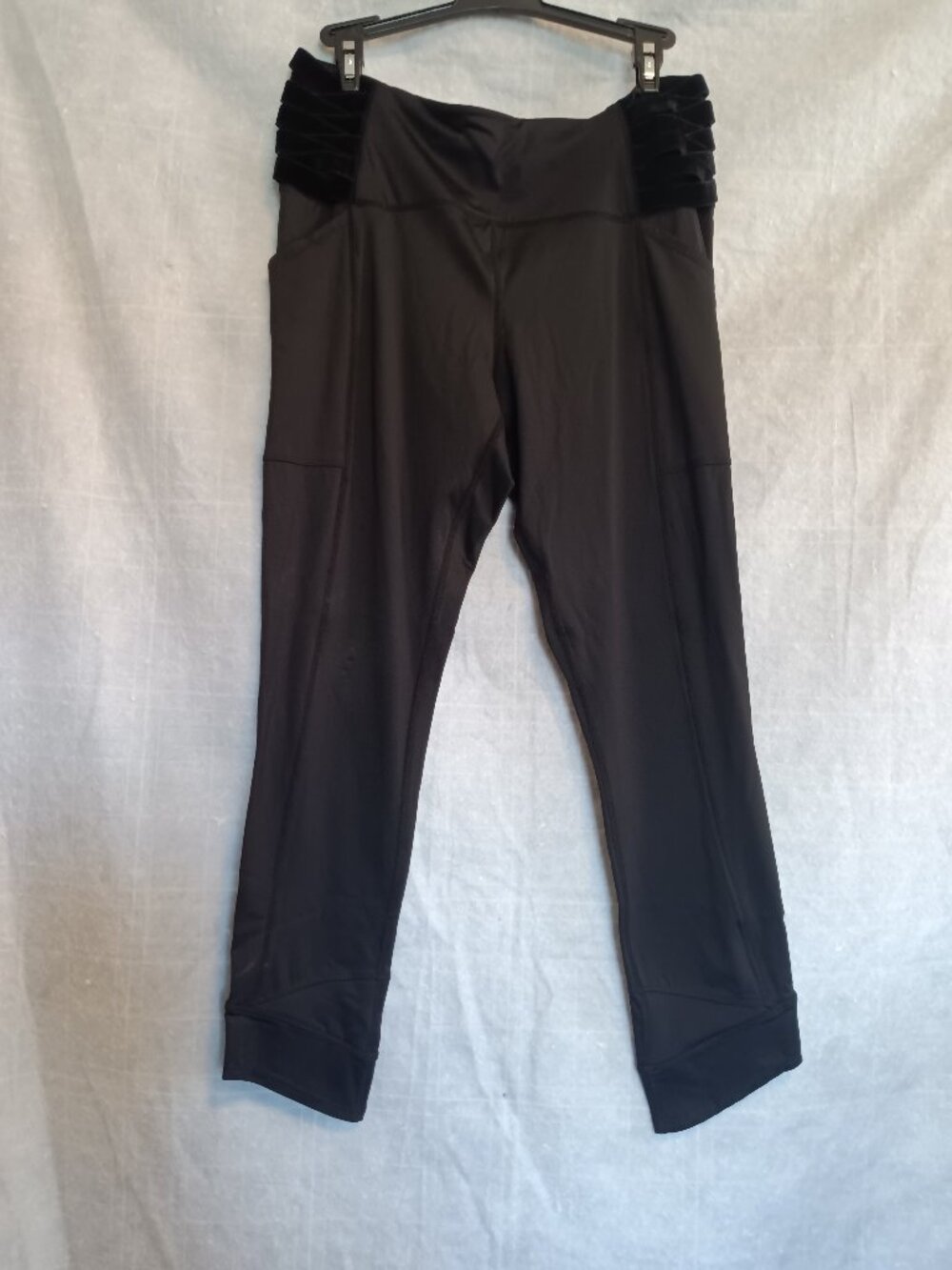Free People Movement Wonderstruck Velvet Leggings Black Size Large (L)  NWOT